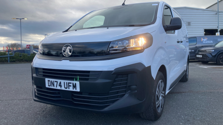 Vauxhall Vivaro L1 Diesel 1.5 Turbo D 120 Prime H1 Van